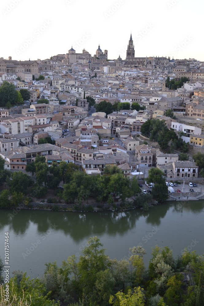 Vista da cidade de Toledo na Espanha Vista da cidade de Toledo na Espanha