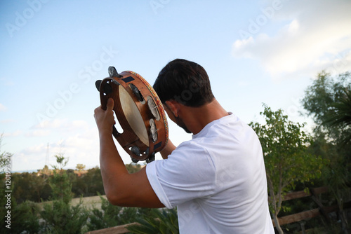 Wallpaper Mural Tambourine Performance Lighting Up Rolling Hills Torontodigital.ca