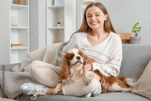 Young woman with adorable c...