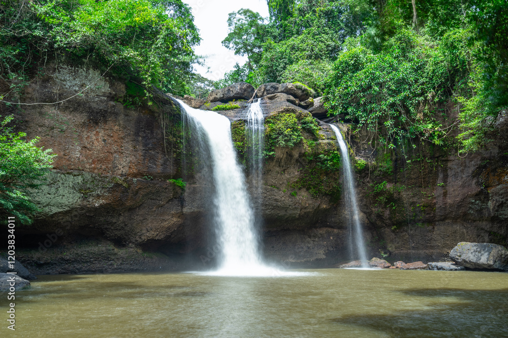 Haew Su Wat Waterfall: Nature’s Majestic Cascade Haew Su Wat Waterfall: Nature’s Majestic Cascade