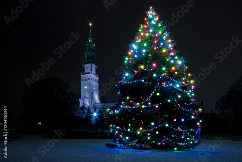 Jasna Góra. Choinka przed sanktuarium. Częstochowa photo