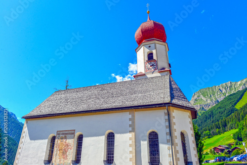 Wallfahrtskirche Maria Schnee in Bschlabs , Tirol (Österreich) photo