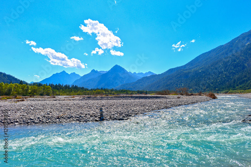 Die Lech bei Weißenbach am Lech im Bezirk Reutte in Tirol (Österreich) photo