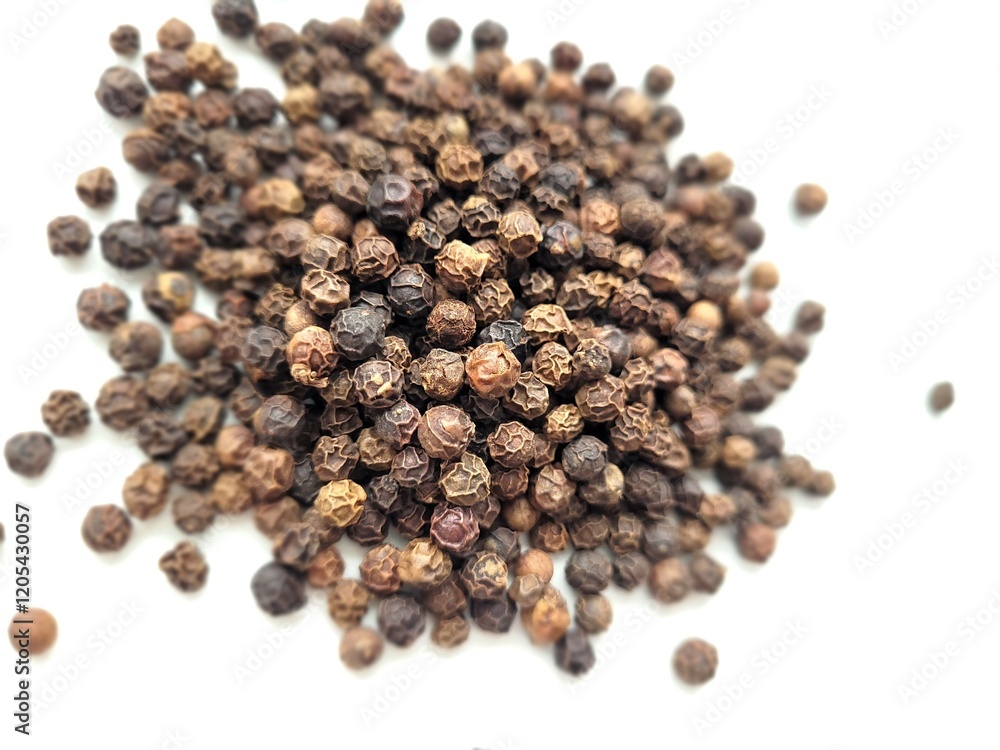 Many seeds of dark pepper for spicy taste. Many seeds of dark pepper for spicy taste.