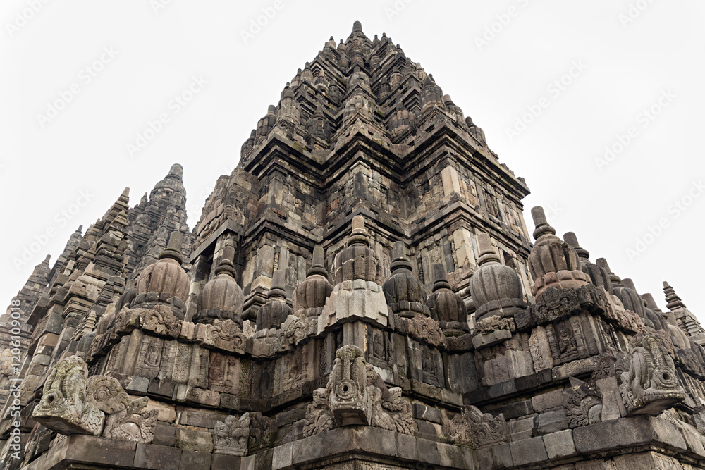 Templo de Prambanan en Yoyakarta, Java.	