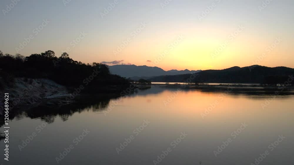 대한민국 경상남도 창녕 저수지 대한민국 경상남도 창녕 저수지