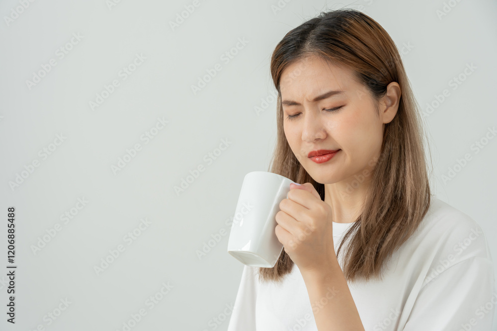 Asian woman feel sensitive teeth after drinking cold, female suffer tooth, decay problems, dental care, tooth extraction, decay problem, bad breath, Gingival Recession, Oral Hygiene instruction Asian woman feel sensitive teeth after drinking cold, female suffer tooth, decay problems, dental care, tooth extraction, decay problem, bad breath, Gingival Recession, Oral Hygiene instruction