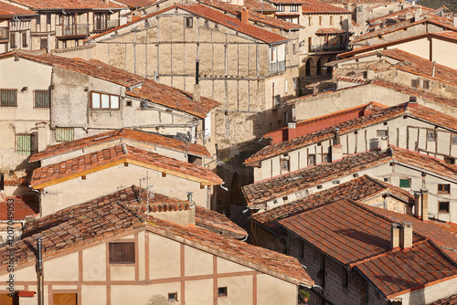 Obraz na płótnie Picturesque medieval village of Frias. Antique tile roofs. Burgos. Spain w salonie