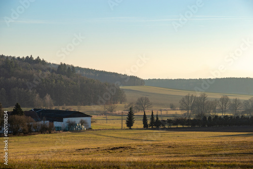 Obraz na płótnie A rural landscape on an early spring evening. w salonie