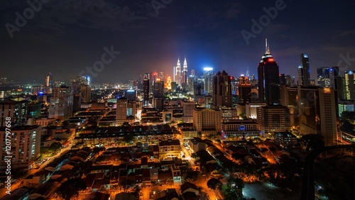 Canvas Print Nighttime timelapse of the Malaysian capital Kuala Lumpur.