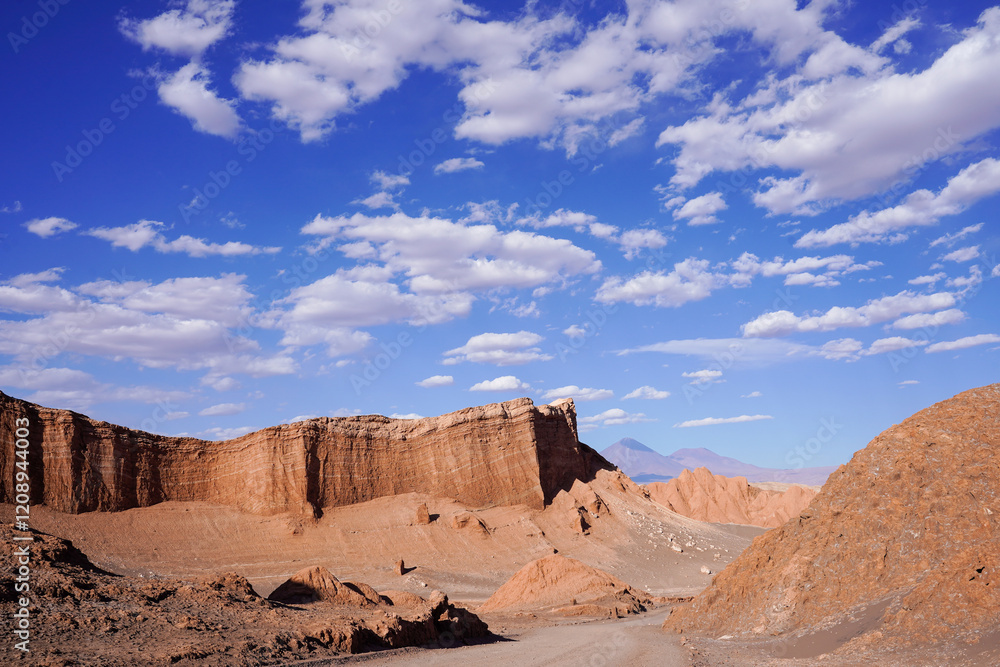 Moon Valley Amphitheater, Valle de la Luna, Atacama desert, San Pedro de Atacama, Chile Moon Valley Amphitheater, Valle de la Luna, Atacama desert, San Pedro de Atacama, Chile