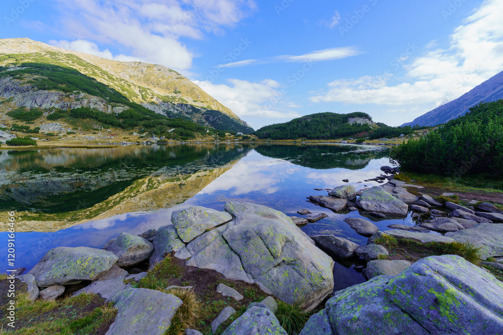 Muratovo Lake, in Pirin National Park