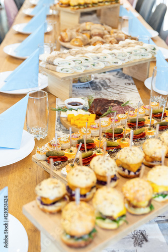 Obraz na płótnie Catering food served on the table. w salonie