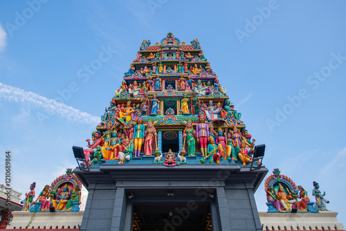 Photography Sri Mariamman Temple at 244 South Bridge Road in Chinatown, Outram district of Central Area, Singapore