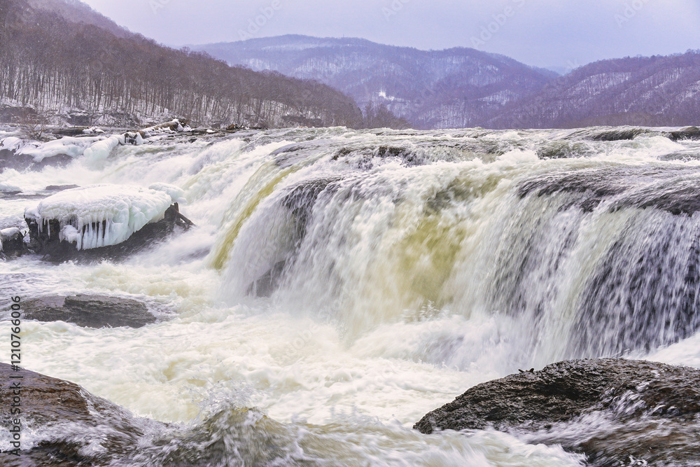 Fototapeta premium Sandstone Falls in New River Gorge National Park