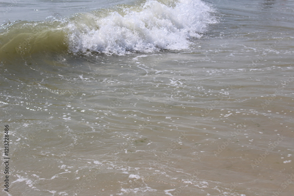 Fototapeta premium waves on the beach