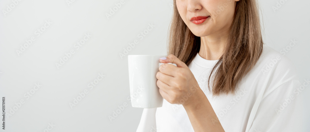 Asian woman feel sensitive teeth after drinking hot, female suffer tooth, decay problems, dental care, tooth extraction, decay problem, bad breath, Gingival Recession, Oral Hygiene instruction Asian woman feel sensitive teeth after drinking hot, female suffer tooth, decay problems, dental care, tooth extraction, decay problem, bad breath, Gingival Recession, Oral Hygiene instruction