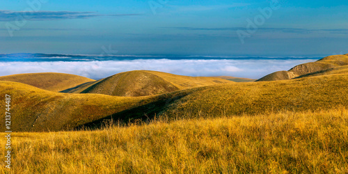 Karamurun-tau is a picturesque mountain range of the Orenburg region.