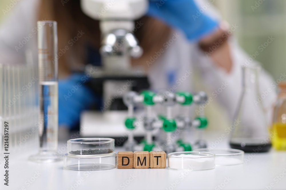 Fototapeta premium A detailed laboratory scene showcasing advanced DMT research, complete with microscopes and sophisticated glassware