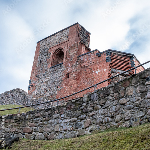 The restored Upper Castle (also called Gediminas Castle) on Gediminas Hill, built by Grand Duke 
Gediminas in the 14th century, in Old Town Vilnius, Vilnius, Lithuania