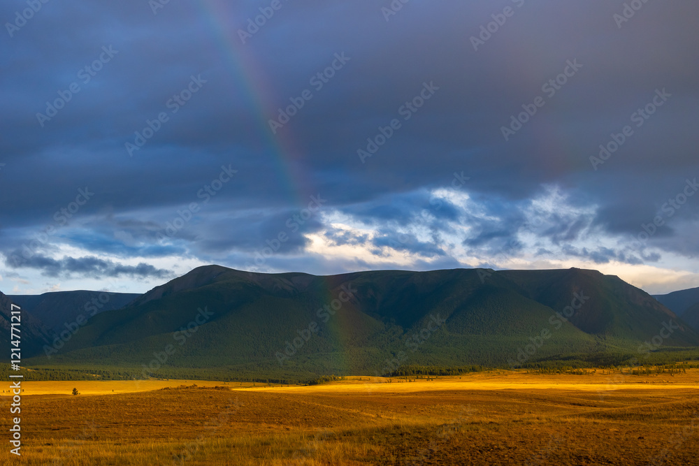 Obraz premium Stunning mountain view with rainbow in Altai mountains, Russia