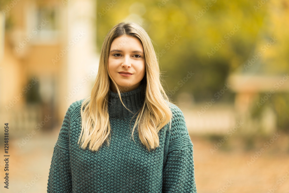 Portreait of beautiful blonde woman in autumn Portreait of beautiful blonde woman in autumn