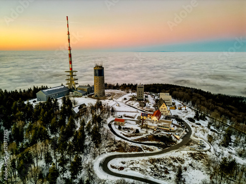 Sehenswerte Abendstunden am Großen Inselsberg bei Brotterode im Thüringer Wald - Thüringen - Deutschland photo