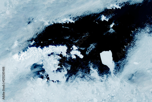 Fototapeta Naklejka Na Ścianę i Meble -  Antarctica from space. Elements of this image furnished by NASA