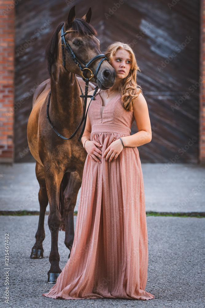 Fototapeta premium Frau mit Pferd