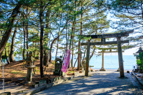 冬の八幡奈多宮　大分県杵築市　HachimanNada Shrine in winter. Ooita Pref, Kitsuki City. photo