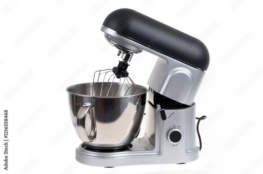 Robot pâtissier avec sa tête levée en gros plan sur fond blanc Robot pâtissier avec sa tête levée en gros plan sur fond blanc