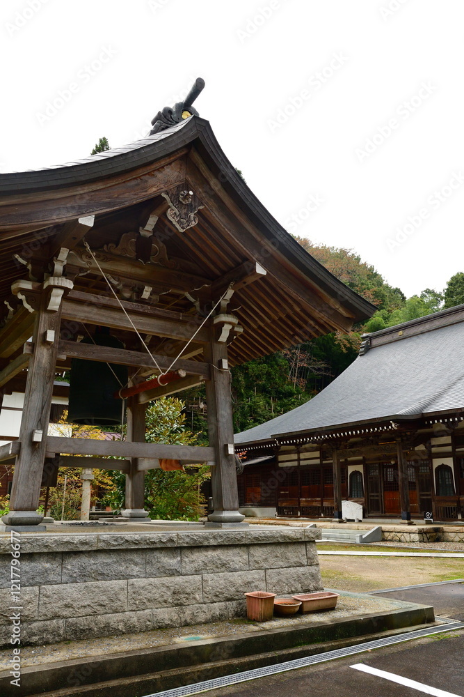 湯田上温泉　安國山 東龍寺（新潟県）