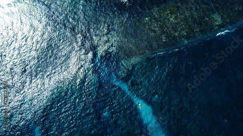 Coral rift