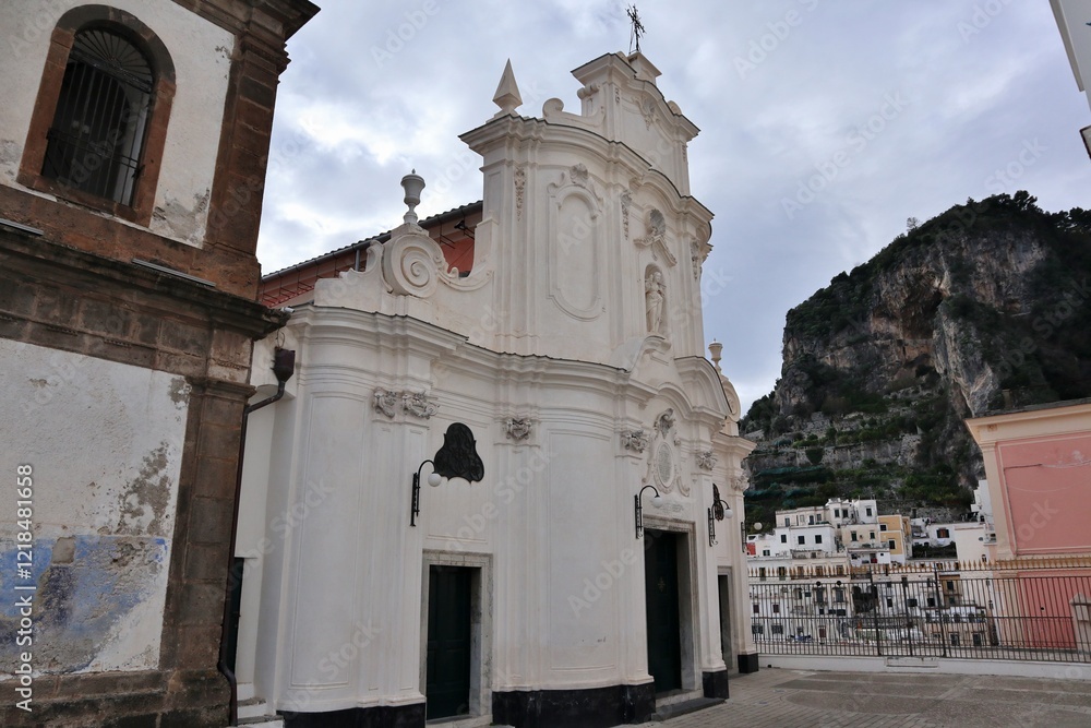 Fototapeta premium Atrani - Scorcio della Chiesa di Santa Maria Maddalena dal sagrato