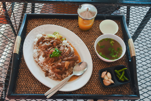 Canvastavla "Khao Kha Moo" (stewed pork leg with rice)