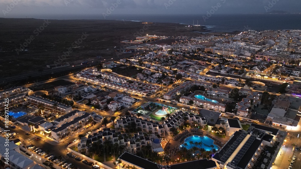 Fototapeta premium beautiful view of fuerteventura by night