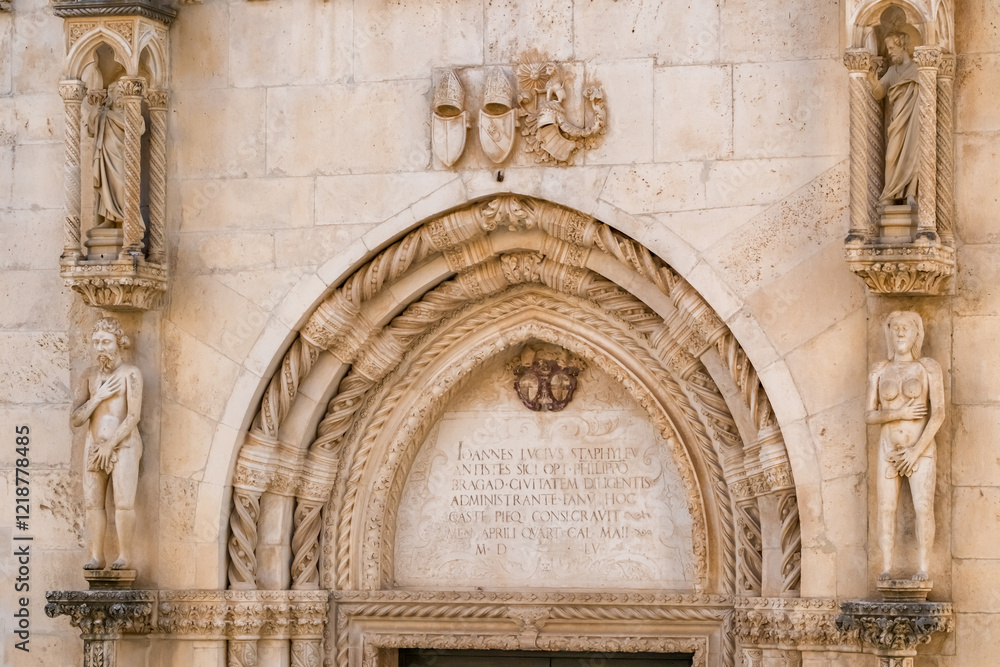 Obraz premium Detail of the facade of the Cathedral of Saint James in Sibenik, Croatia