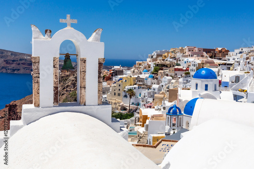 Obraz na płótnie Dome and tower bell of the church in Oia,Santorini,Greece w salonie