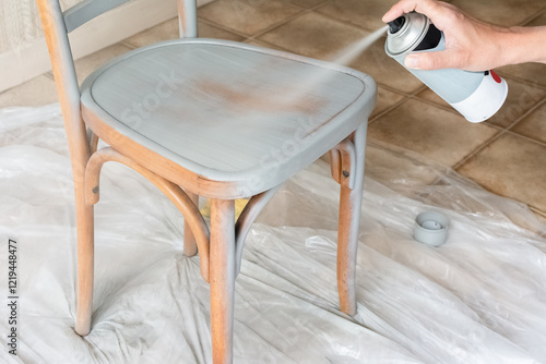 Fotografi Restauration de meubles anciens