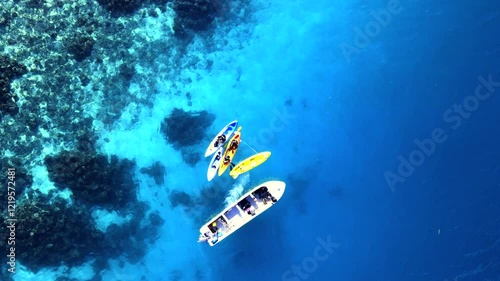 Boat circles