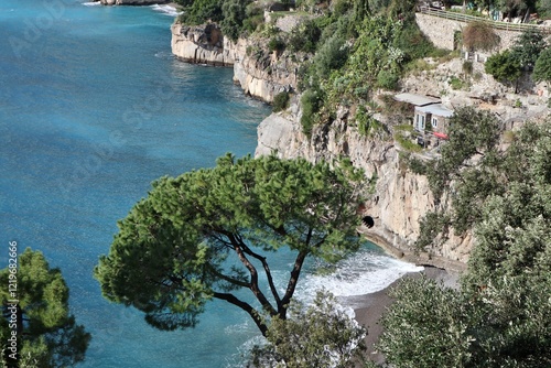 Positano - Scorcio della Spiaggia di Arienzo dalla scala di accesso