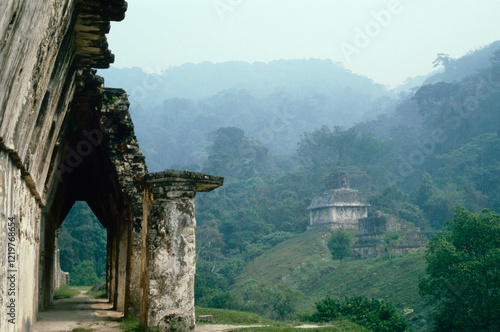 mayan ruins of palenque Mexico
