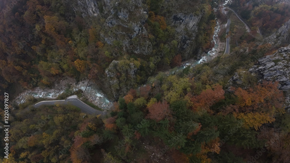 Obraz premium Autumn valley