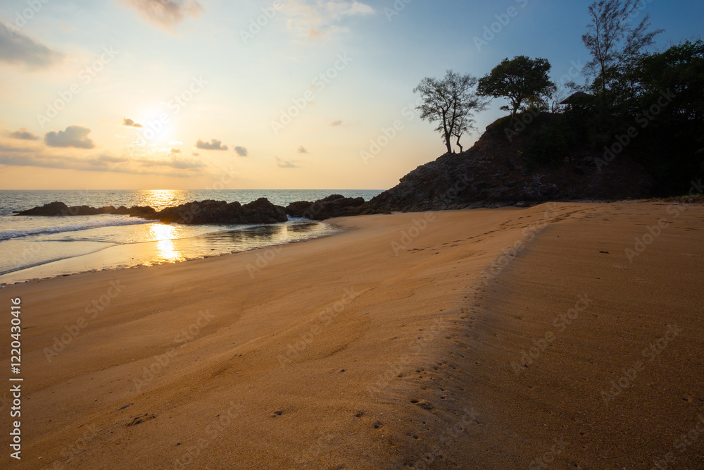 Koh Phra Thong is located in Kura Buri, Phang Nga. It covers an area of 102 sq. km.,the largest island in Phang Nga Province. It has a wide beach, beautiful sea with gentle waves, and savannah field Koh Phra Thong is located in Kura Buri, Phang Nga. It covers an area of 102 sq. km.,the largest island in Phang Nga Province. It has a wide beach, beautiful sea with gentle waves, and savannah field