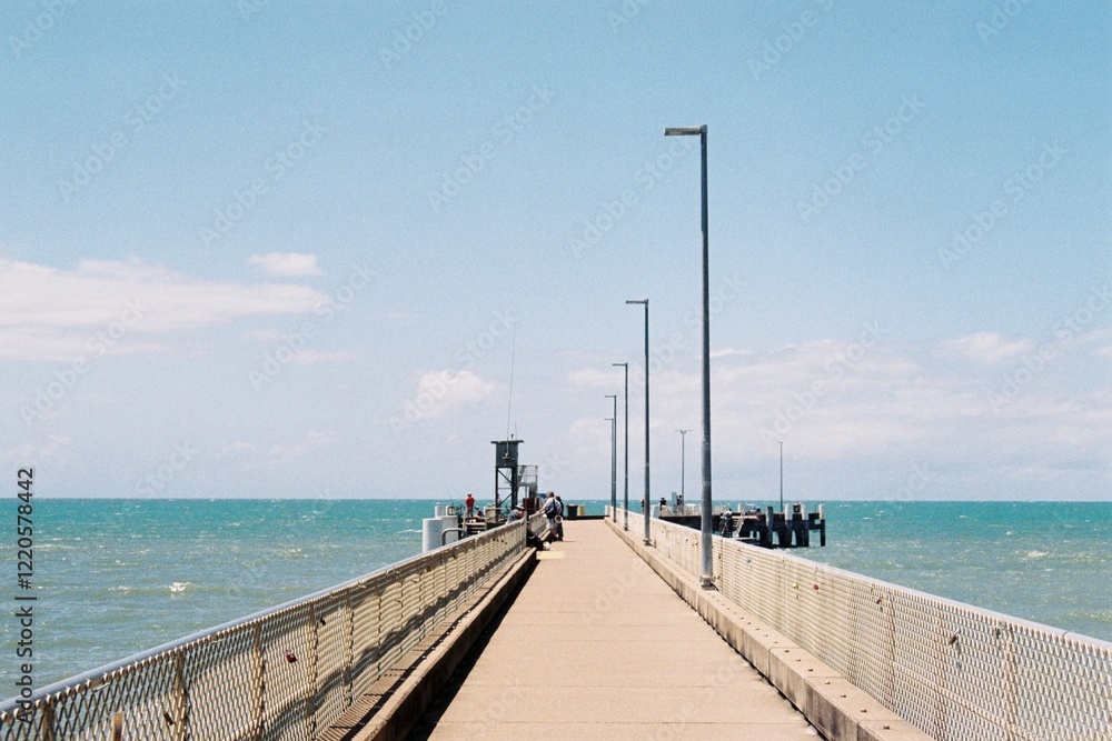 Fototapeta premium pier on the sea