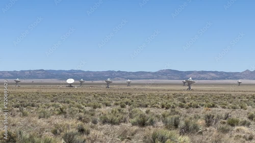 Very Large Array New Mexico, National Radio Astronomy Observatory, array of radio telescopes, space research, alien ufo sighting, search for life in universe Very Large Array New Mexico, National Radio Astronomy Observatory, array of radio telescopes, space research, alien ufo sighting, search for life in universe