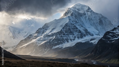 Dramatic Snow-Capped Peak L...