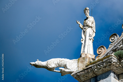 Obraz na płótnie Evangelista and Lupo-Grondaia w salonie