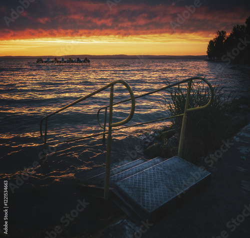 Obraz na płótnie Sunset over lake Balaton, Hungary w salonie