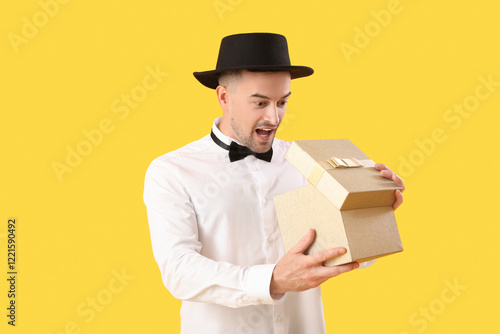 Surprised young man with gi...